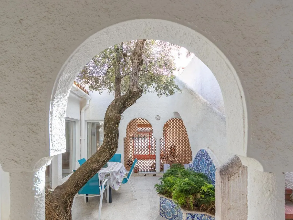 Holiday Home Los Abuelos By Interhome カンブリルス